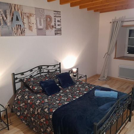 Domaine De La Tour Carree - 3 Chambres Benoitville Екстериор снимка