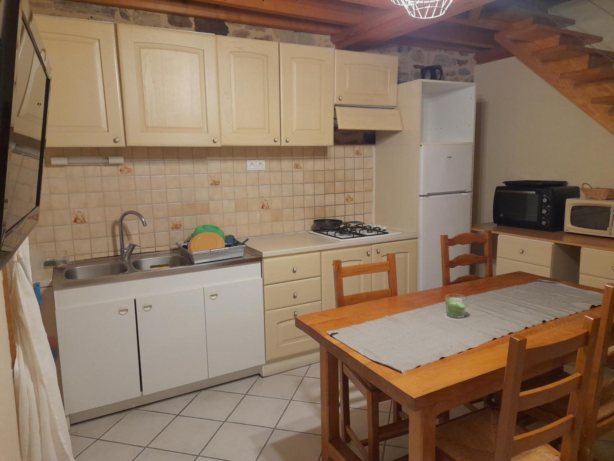Domaine De La Tour Carree - 3 Chambres Benoitville Екстериор снимка