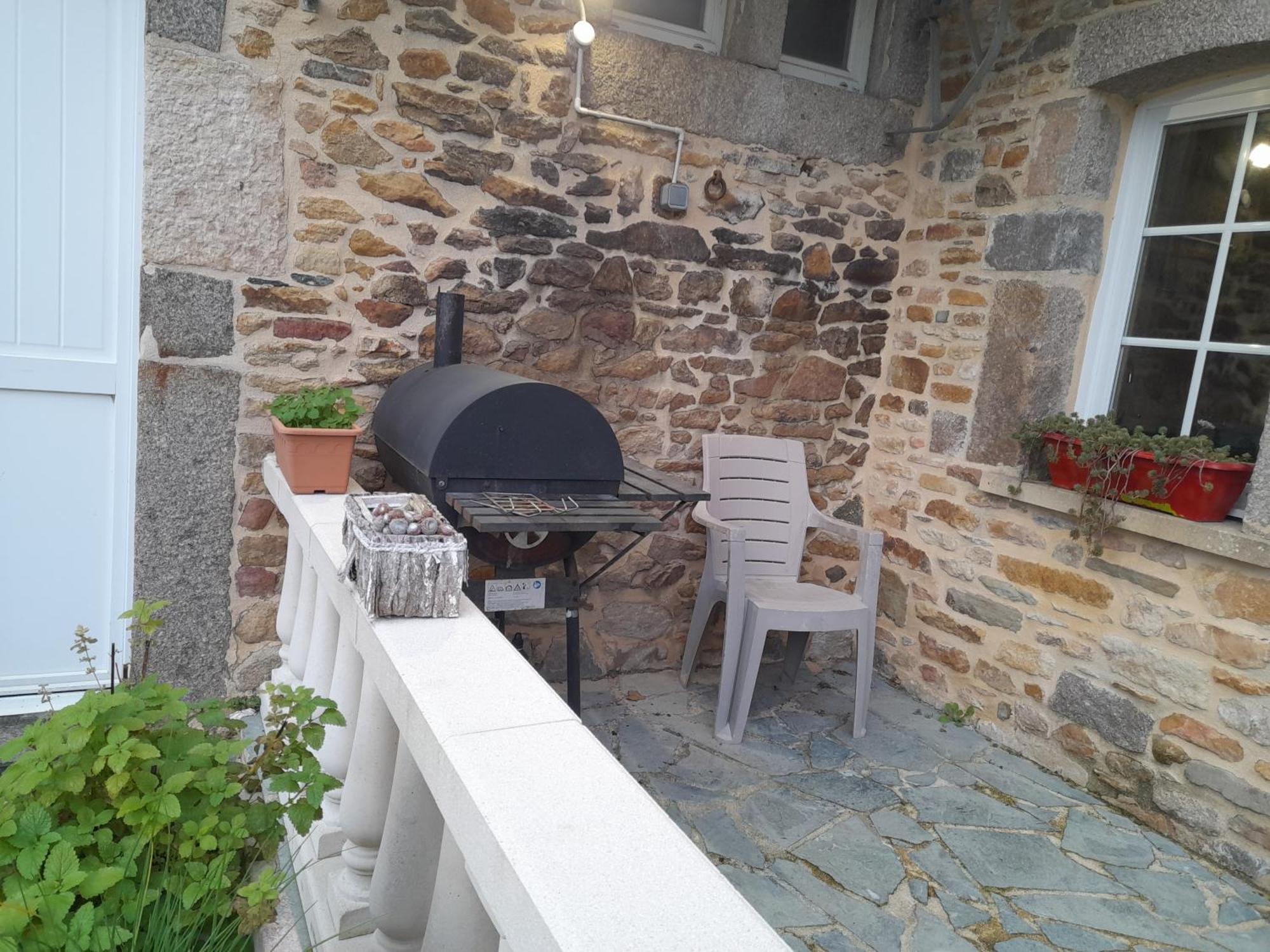 Domaine De La Tour Carree - 3 Chambres Benoitville Екстериор снимка