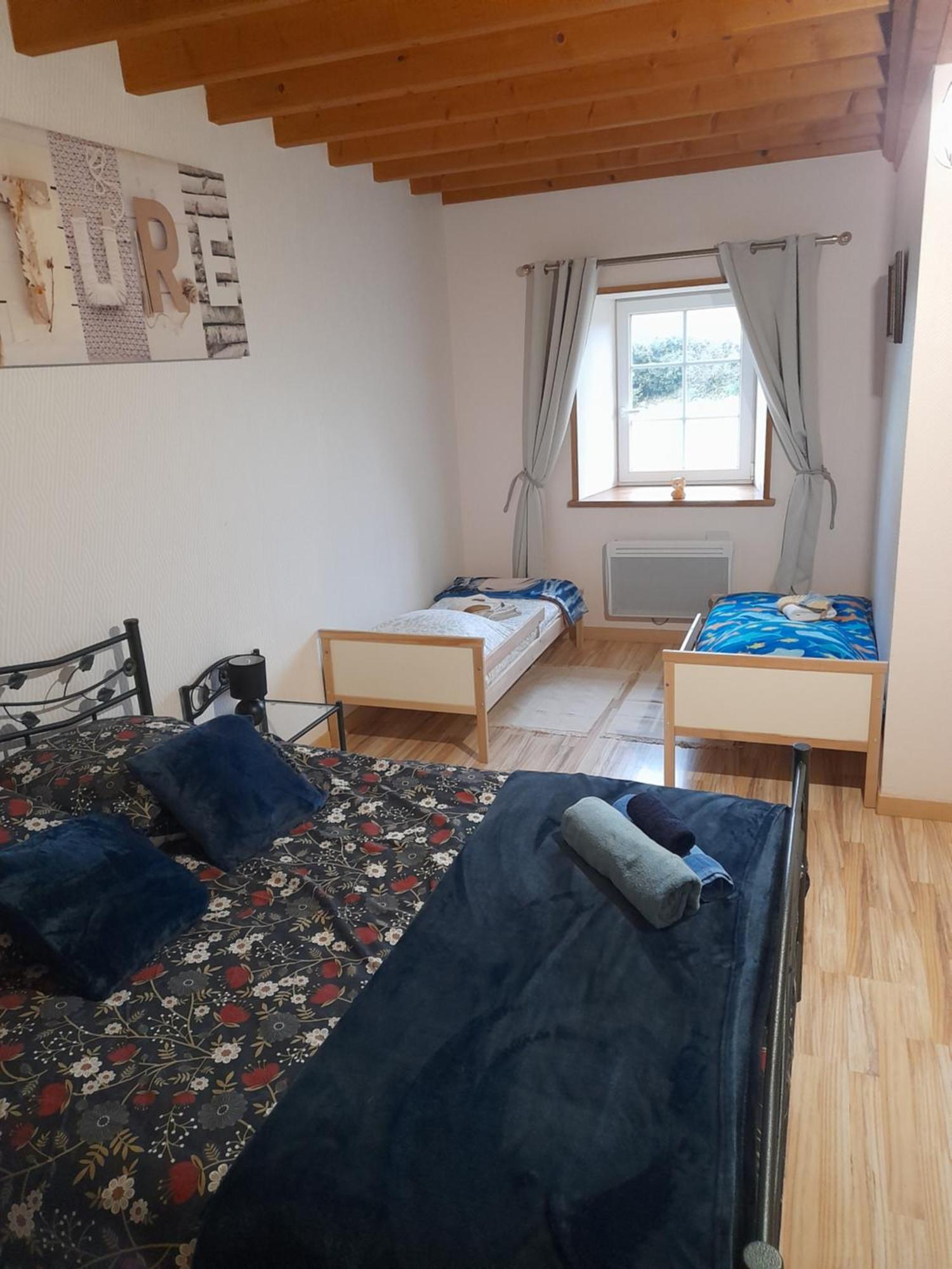 Domaine De La Tour Carree - 3 Chambres Benoitville Екстериор снимка